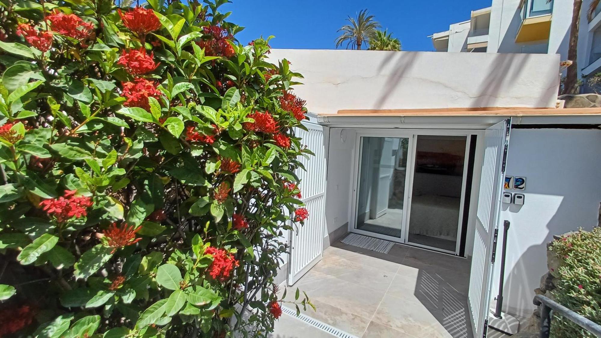 Bungalow Uno - Front Line Of Ocean San Bartolomé Eksteriør bilde